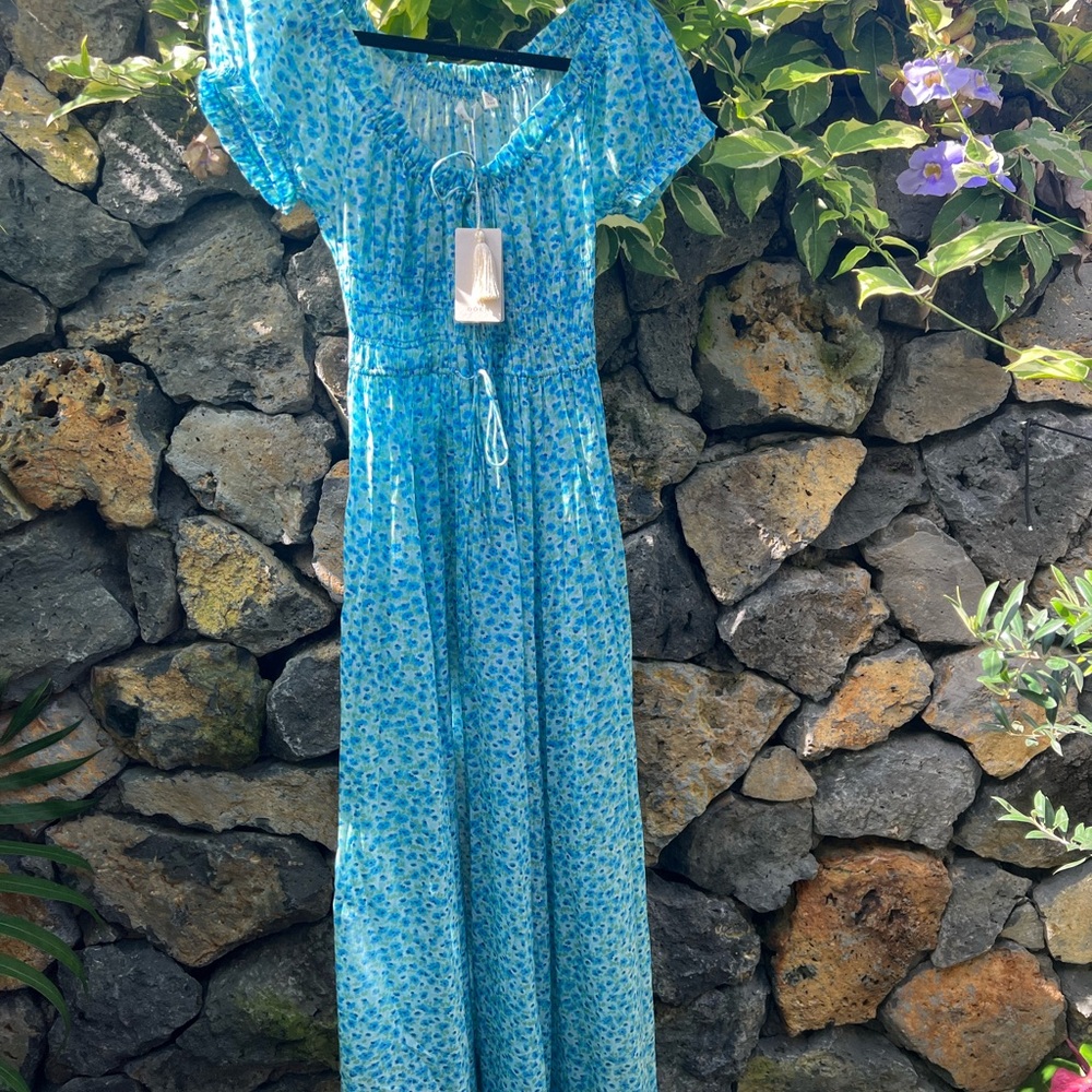 Doen ashlynn dress. NWT XXS